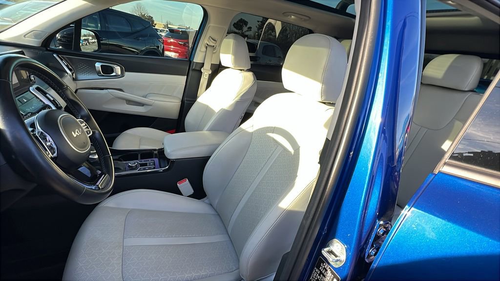 Used 2022 Kia Sorento SX image 14
