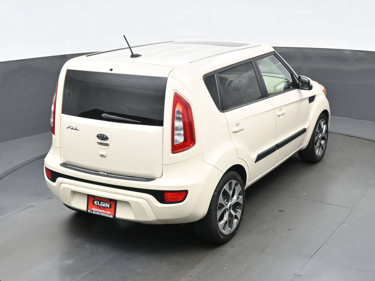 Used 2012 Kia Soul ! FWD image 40