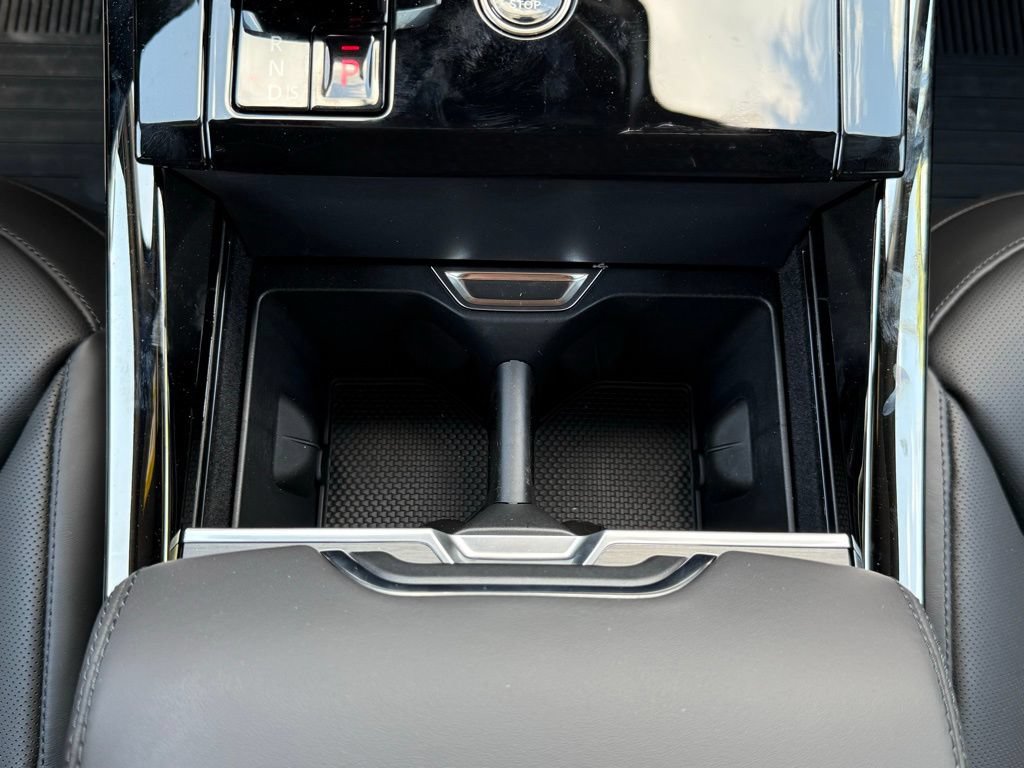 New 2026 Land Rover Range Rover Sport Dynamic SE AWD/4WD image 19