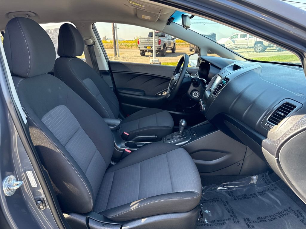 Used 2016 Kia Forte LX w/ LX Popular Package image 14