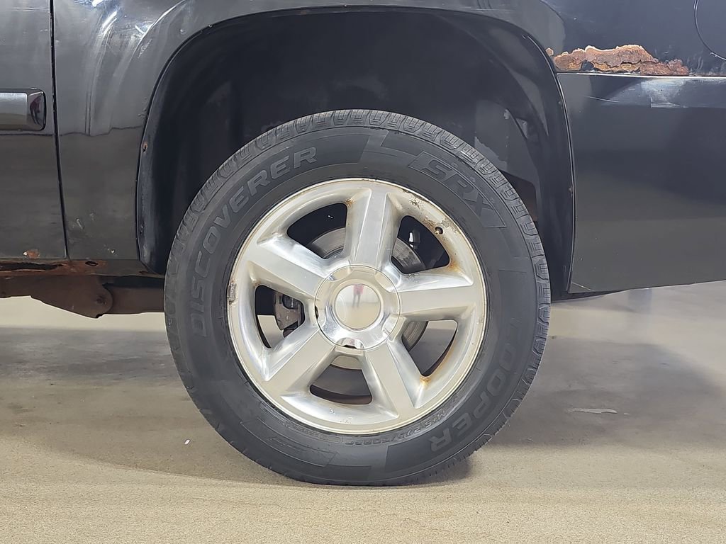 Used 2008 Chevrolet Suburban LT w/ LT Preferred Equipment Group image 39