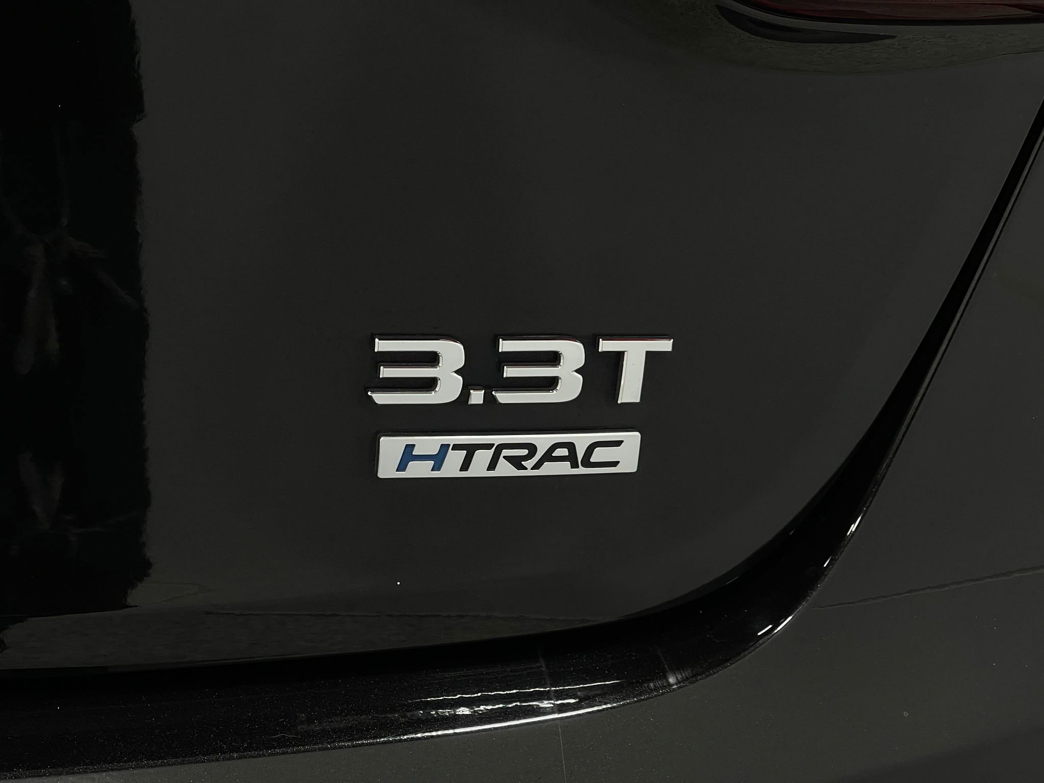 Used 2019 Genesis G80 3.3T Sport image 42