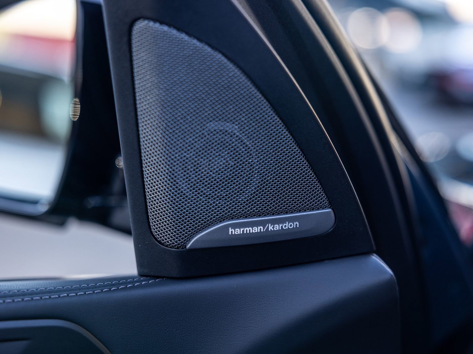 Used 2023 BMW X5 M50i w/ Climate Comfort Package image 45