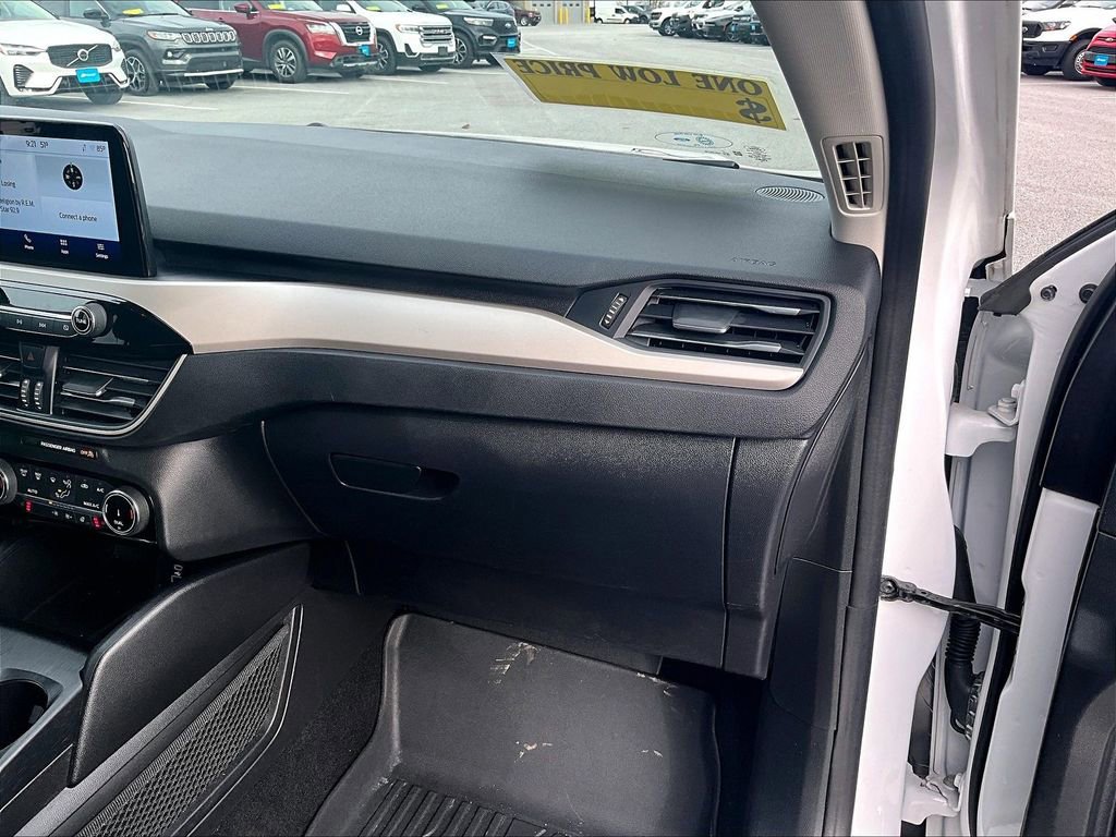 Used 2022 Ford Escape SEL image 13