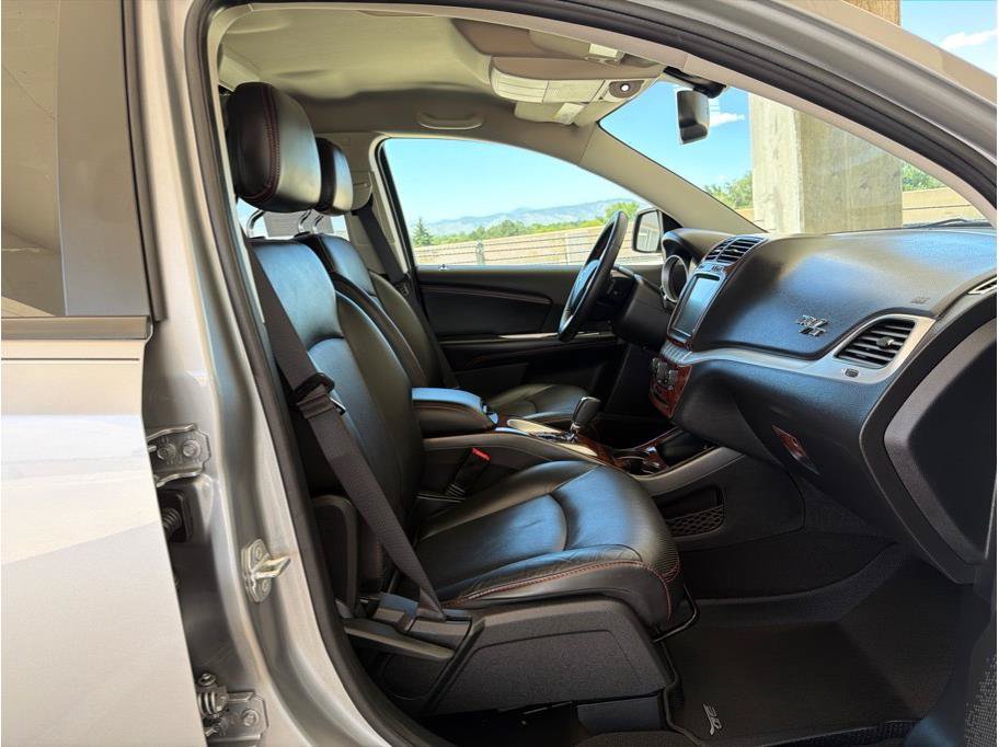 Used 2015 Dodge Journey R/T w/ Flexible Seating Group AWD/4WD image 15