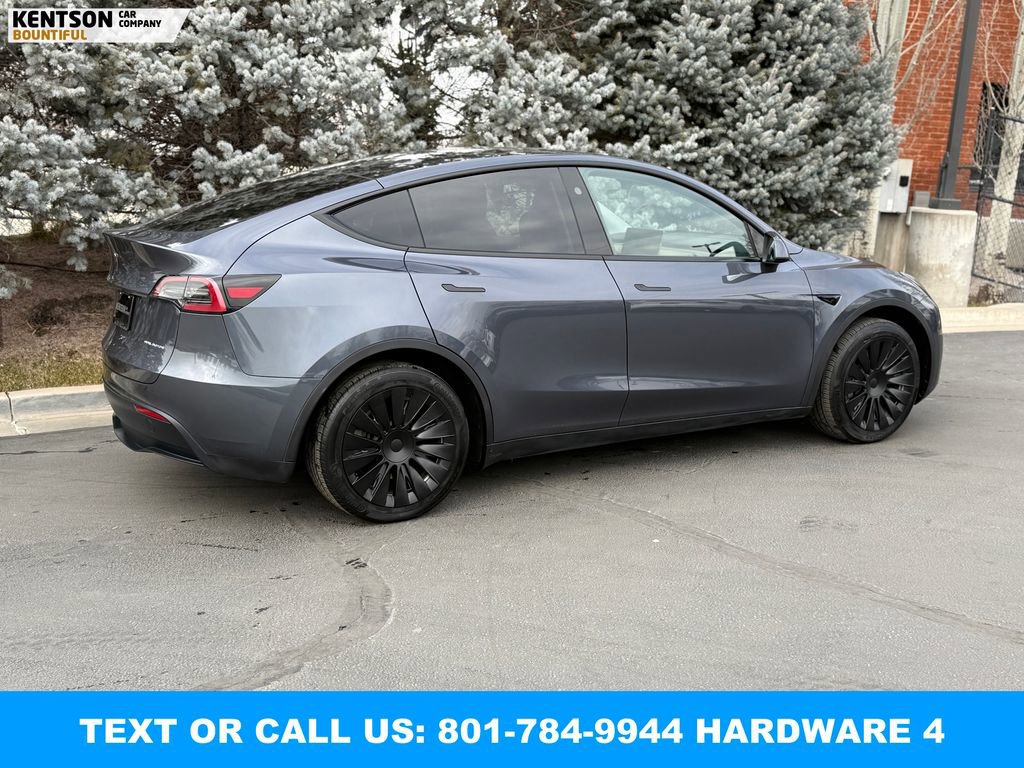 Used 2023 Tesla Model Y Long Range image 8