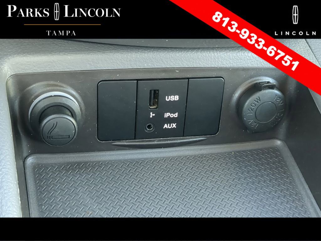 Used 2012 Hyundai Santa Fe GLS image 19