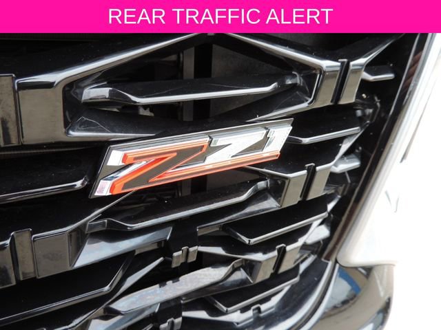 Used 2025 Chevrolet Traverse Z71 AWD/4WD image 11