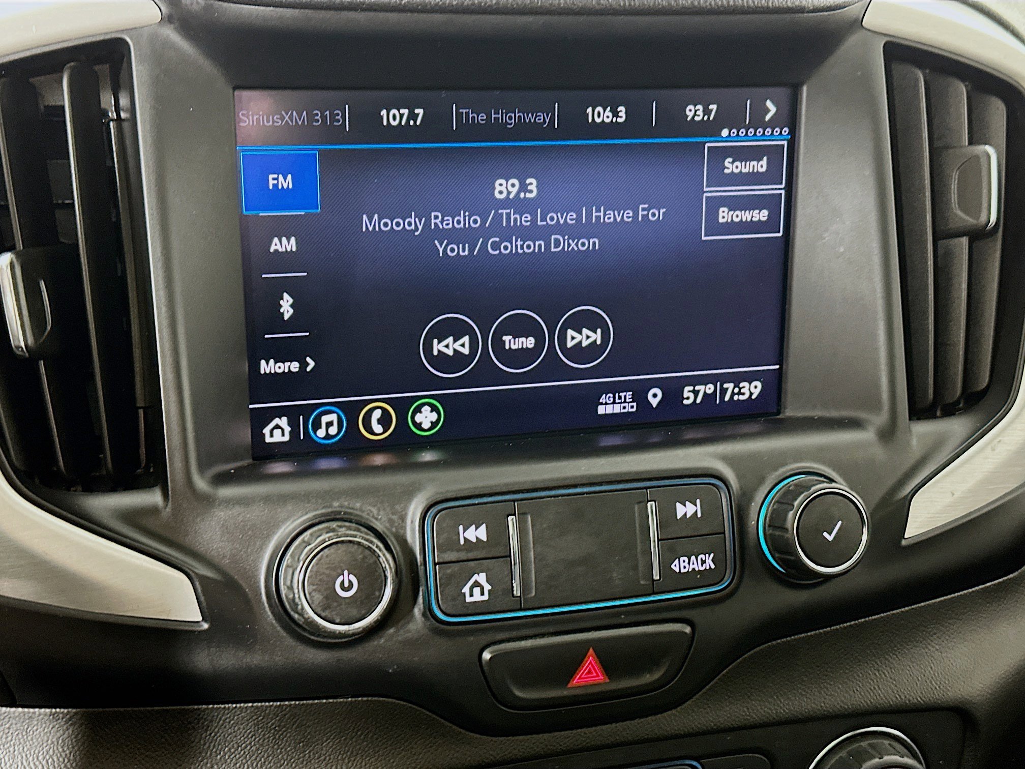 Used 2020 GMC Terrain SLT w/ Preferred Package AWD/4WD image 14