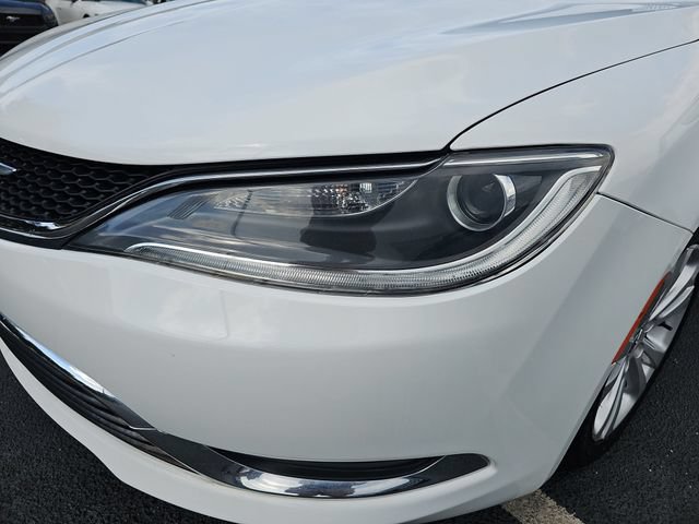 Used 2016 Chrysler 200 Limited w/ Anniversary Edition FWD image 35