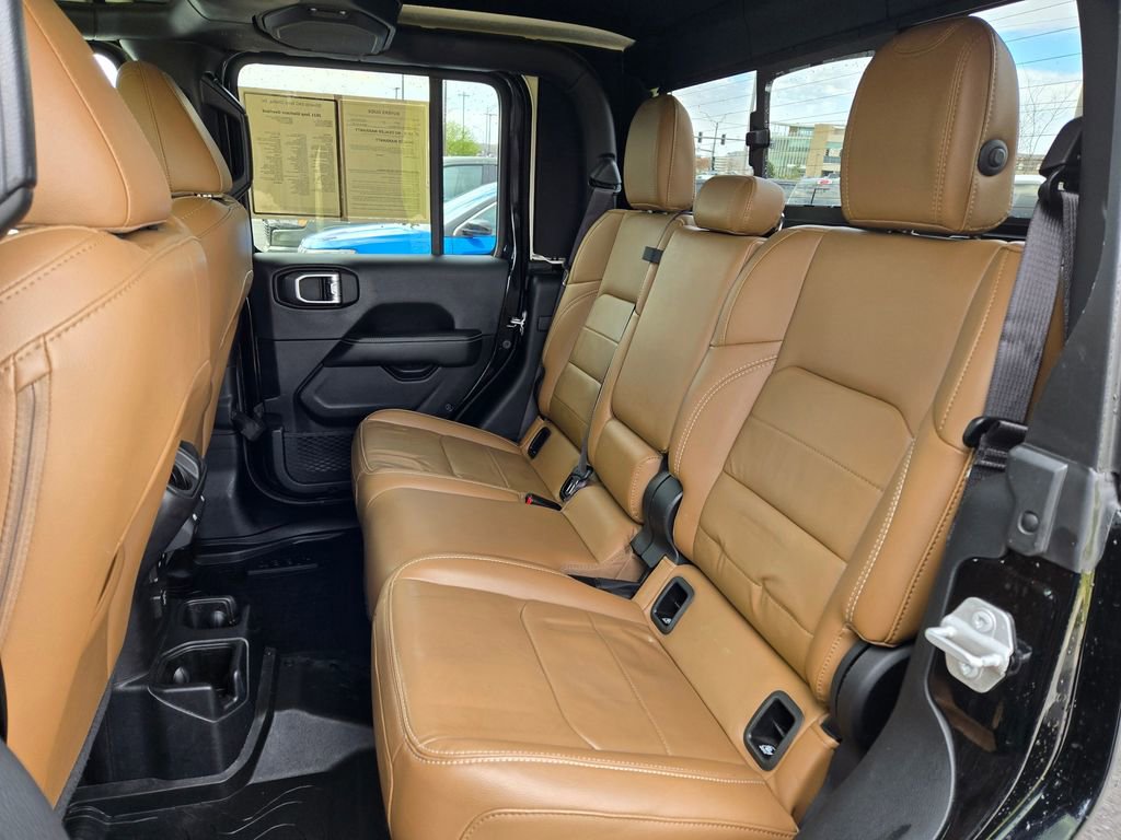 Used 2021 Jeep Gladiator Overland w/ Popular Equipment Package image 31