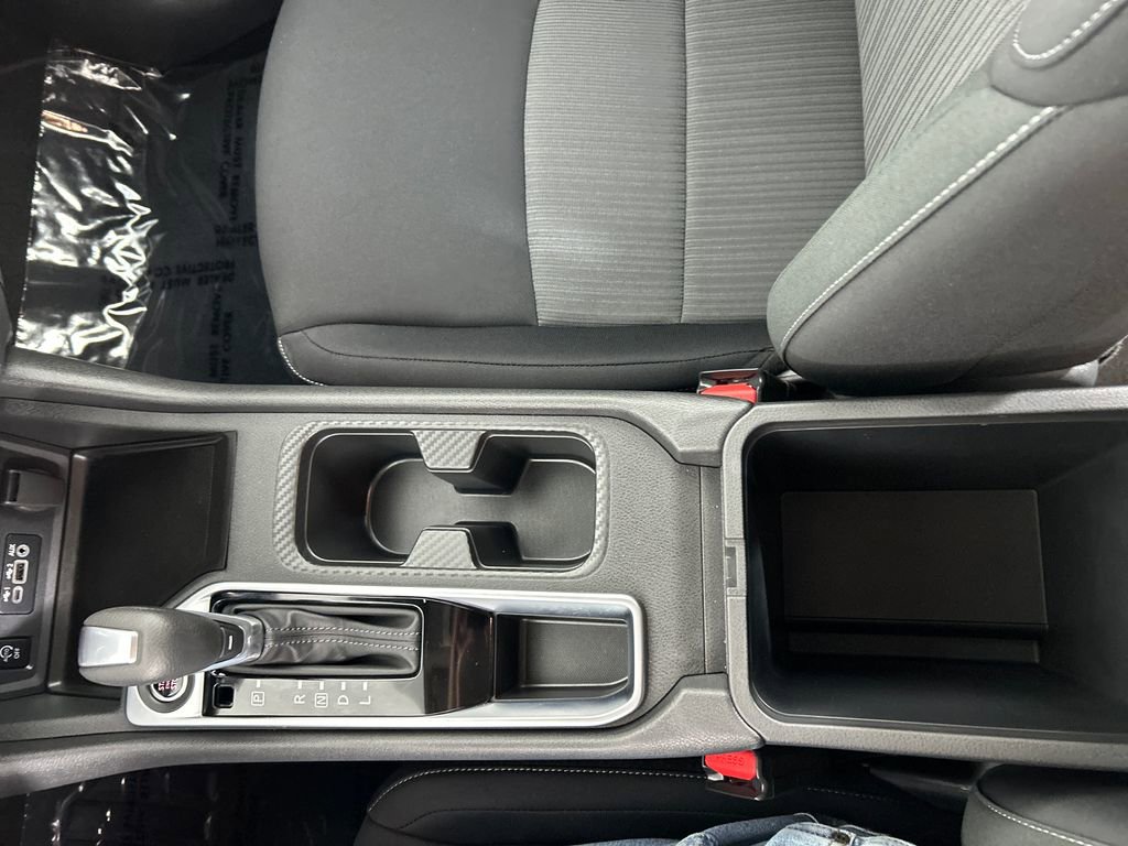 Used 2025 Nissan Sentra SV FWD image 14