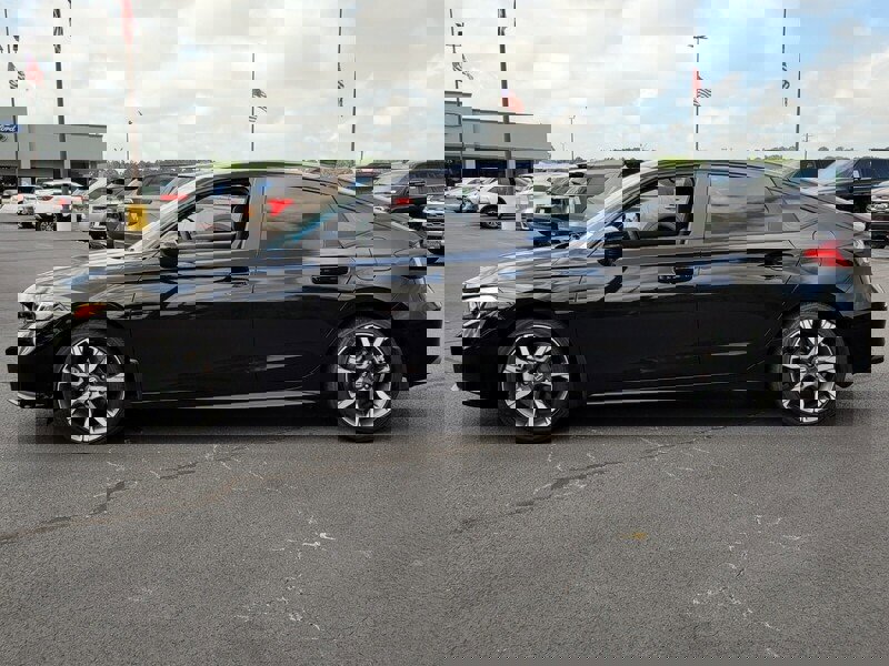 Used 2025 Honda Civic Sport Touring image 4