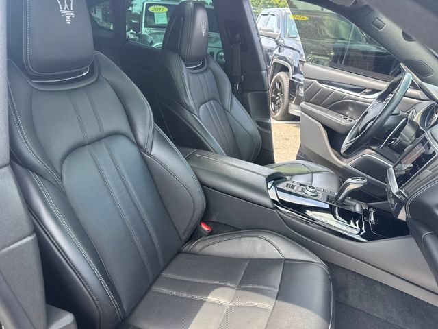 Used 2021 Maserati Levante GranSport AWD/4WD image 35