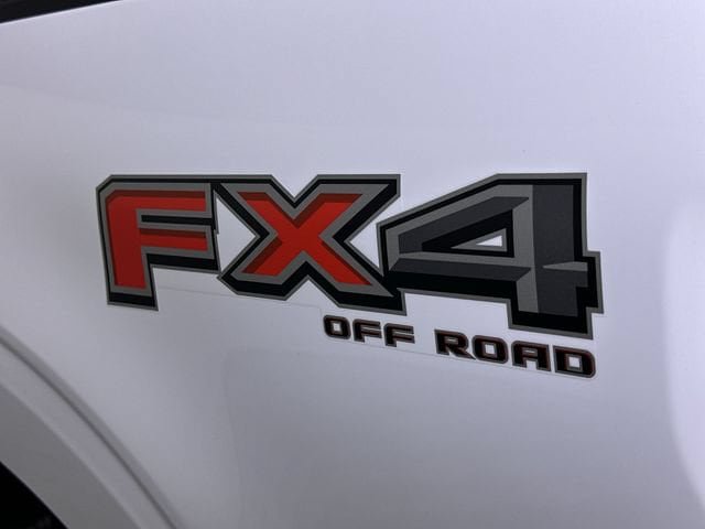 Used 2022 Ford F150 Lariat w/ Max Trailer Tow Package AWD/4WD image 32