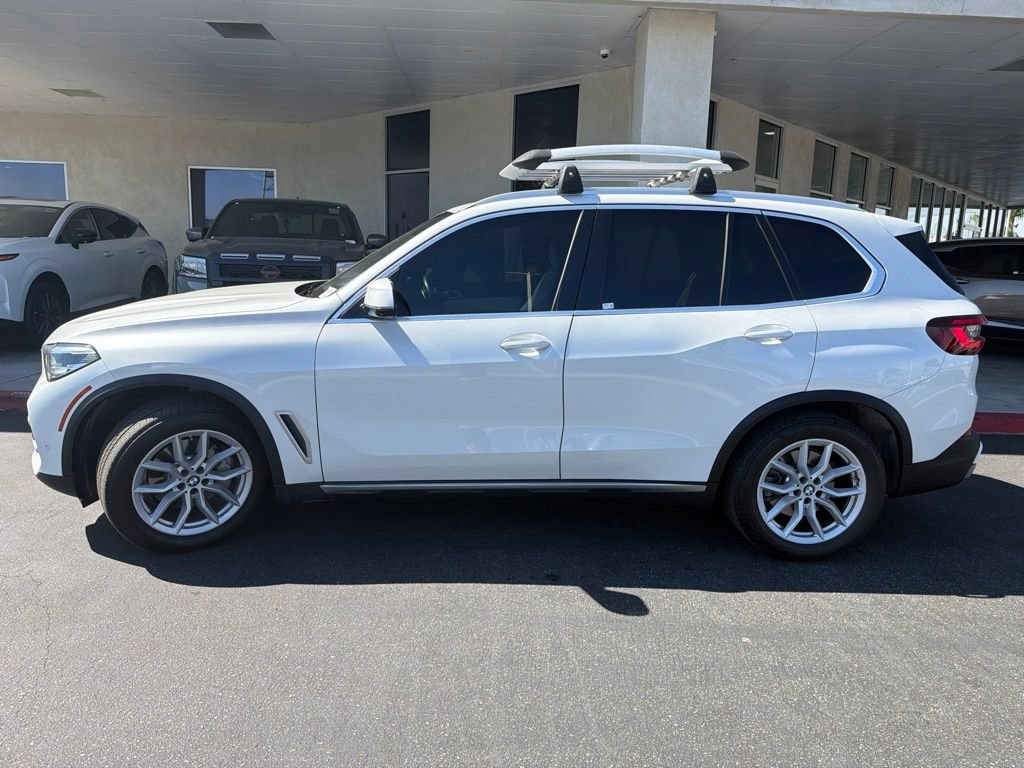 Used 2023 BMW X5 xDrive40i w/ Premium Package AWD/4WD image 5