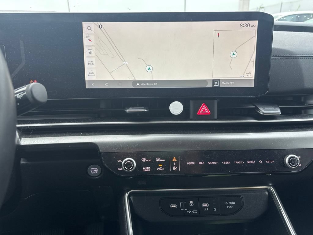 Certified 2025 Kia Carnival SX Prestige FWD image 10