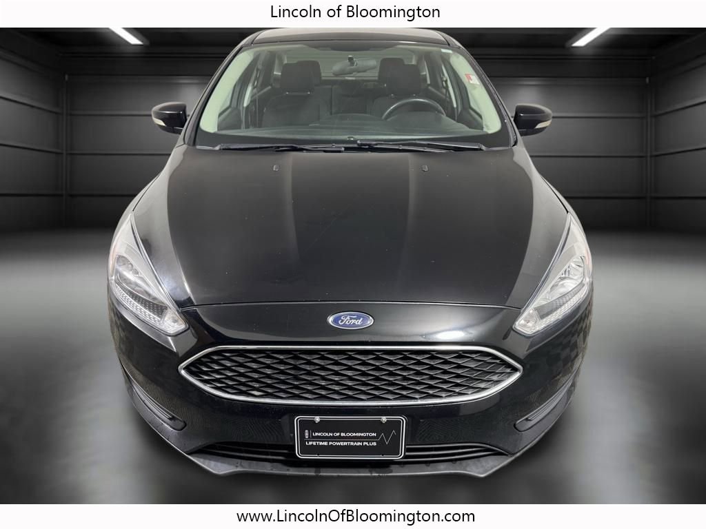 Used 2018 Ford Focus SE w/ Cold Weather Package image 10