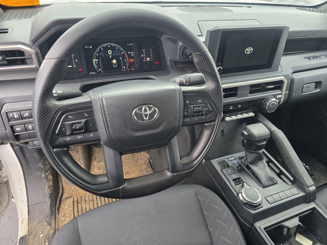 Used 2024 Toyota Tacoma SR image 14