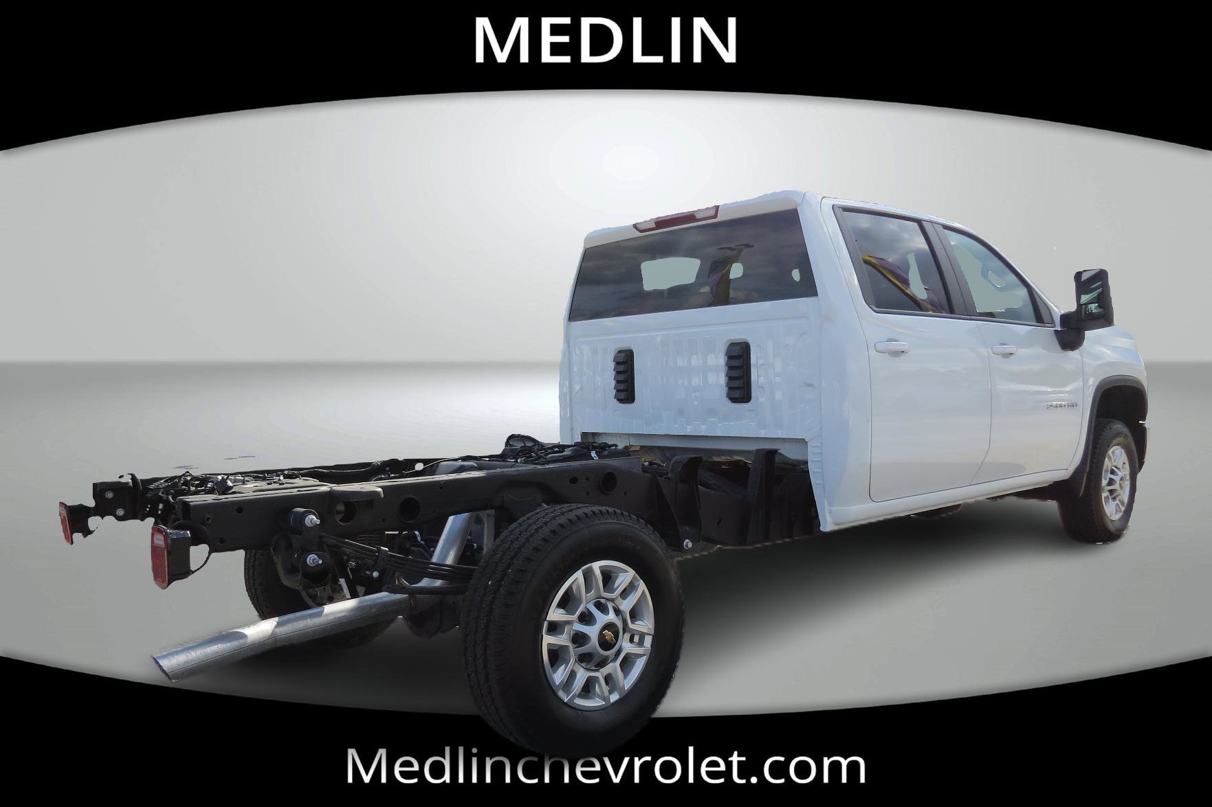 Used 2025 Chevrolet Silverado 2500 LT w/ Convenience Package image 6