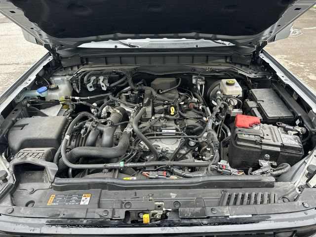 Used 2024 Ford Bronco Outer Banks AWD/4WD image 18