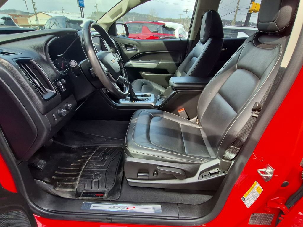Used 2019 Chevrolet Colorado ZR2 image 18