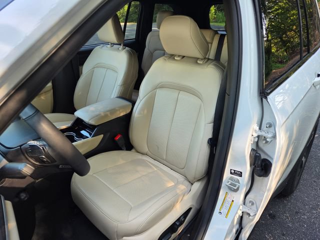 Used 2023 Jeep Grand Cherokee Limited w/ Luxury Tech Group II AWD/4WD image 14