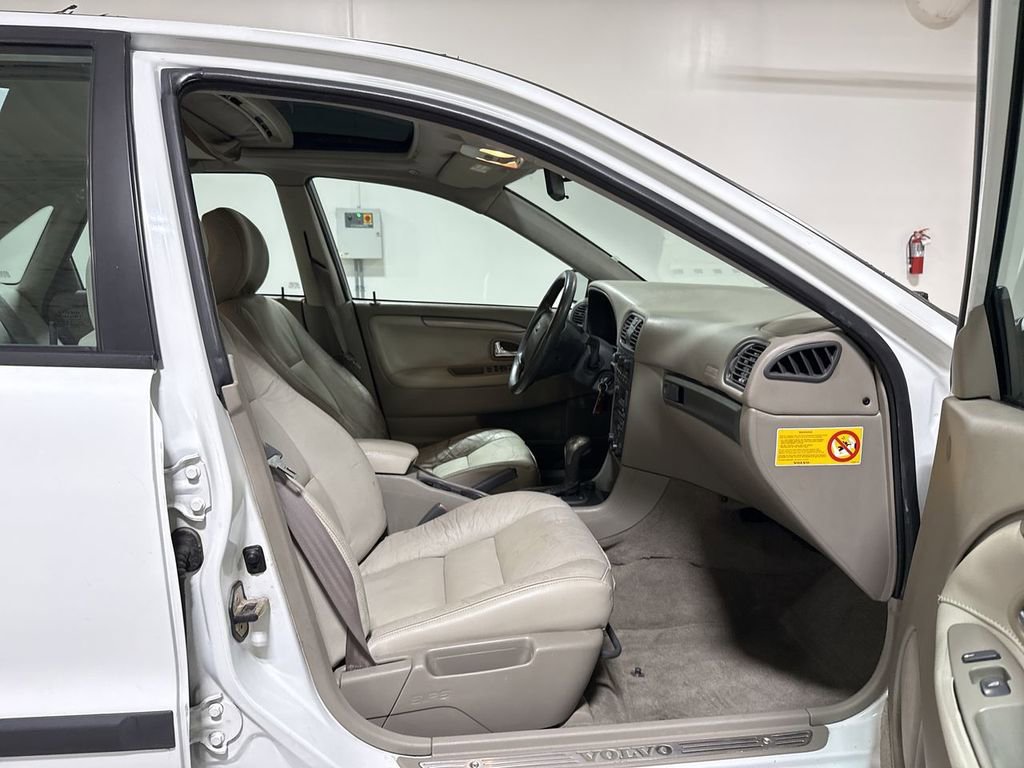 Used 2002 Volvo S40 image 21