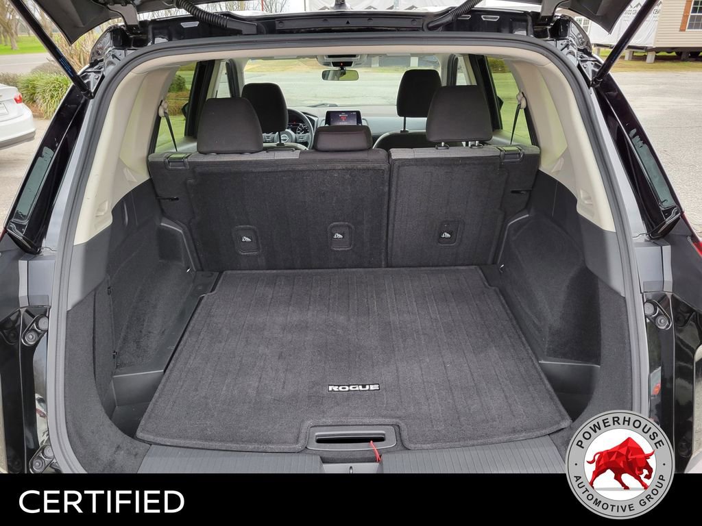 Used 2023 Nissan Rogue SV image 13