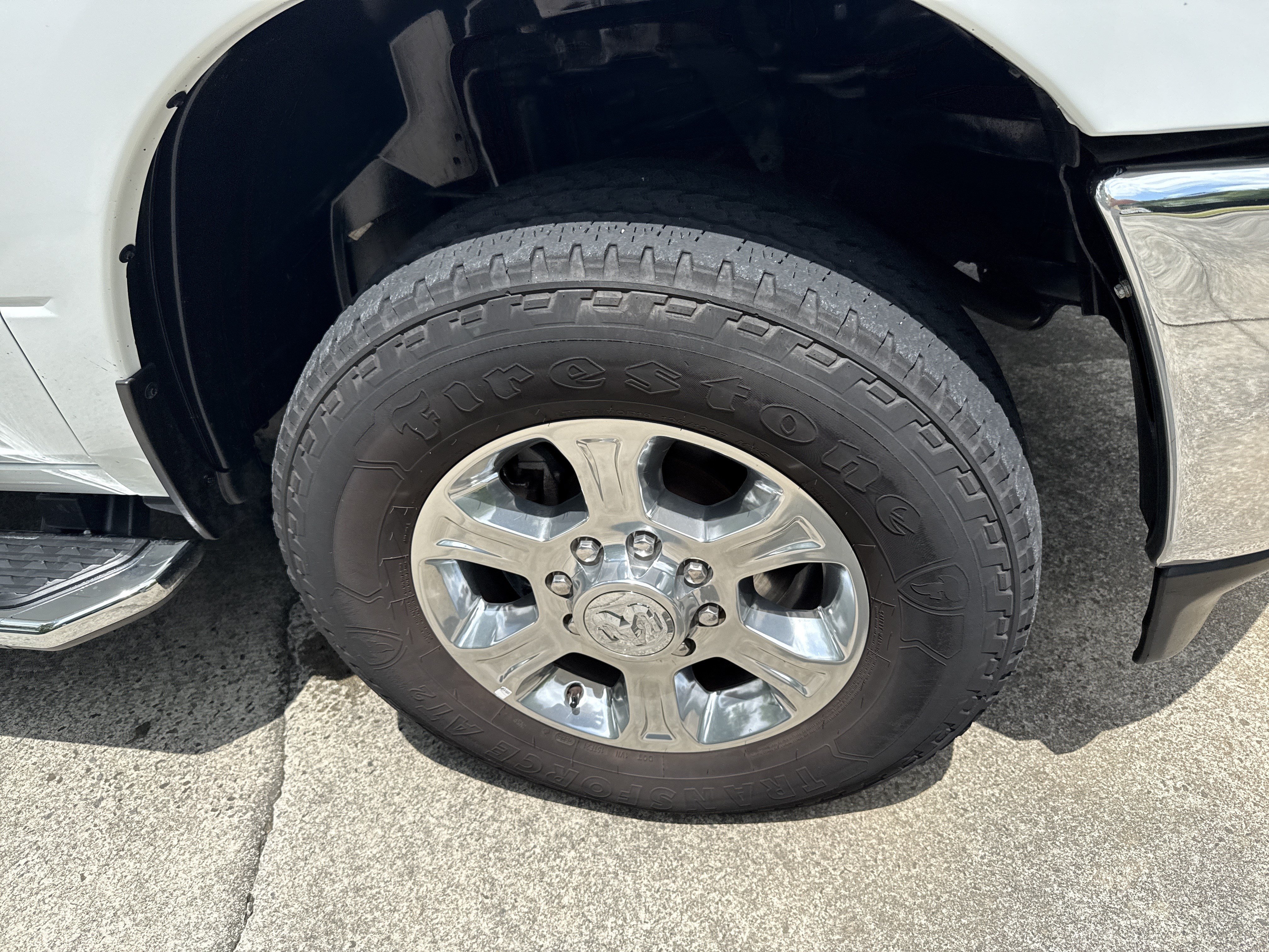Used 2024 RAM 3500 Big Horn AWD/4WD image 12