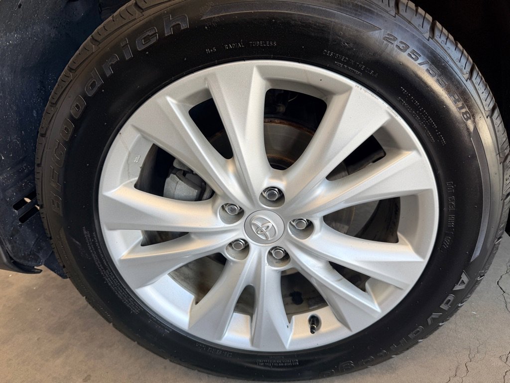 Used 2014 Toyota RAV4 Limited AWD/4WD image 42