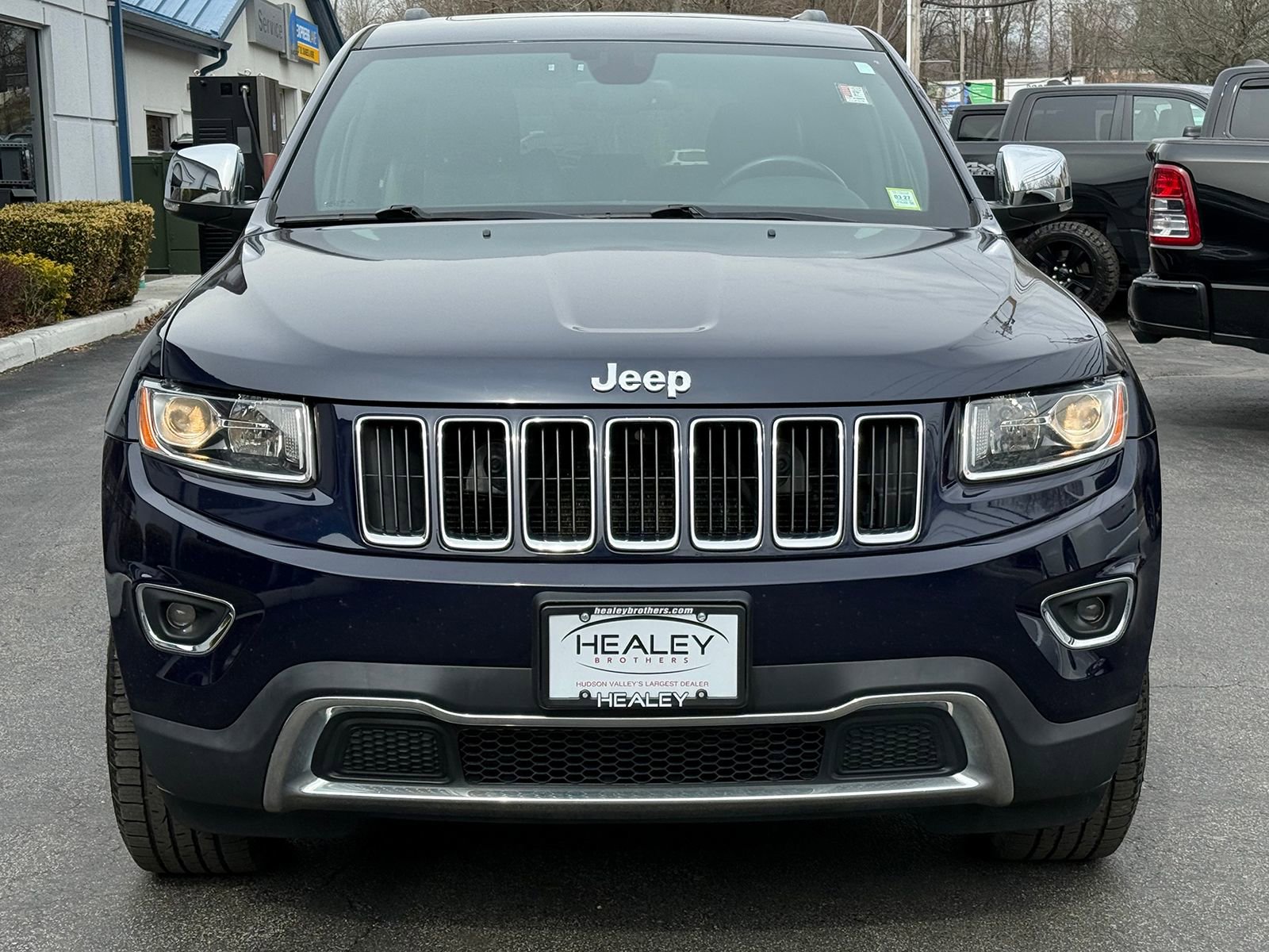 Used 2016 Jeep Grand Cherokee Limited image 2
