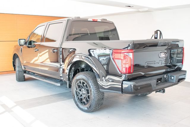 Used 2024 Ford F150 XLT w/ XLT Black Appearance Package AWD/4WD image 8