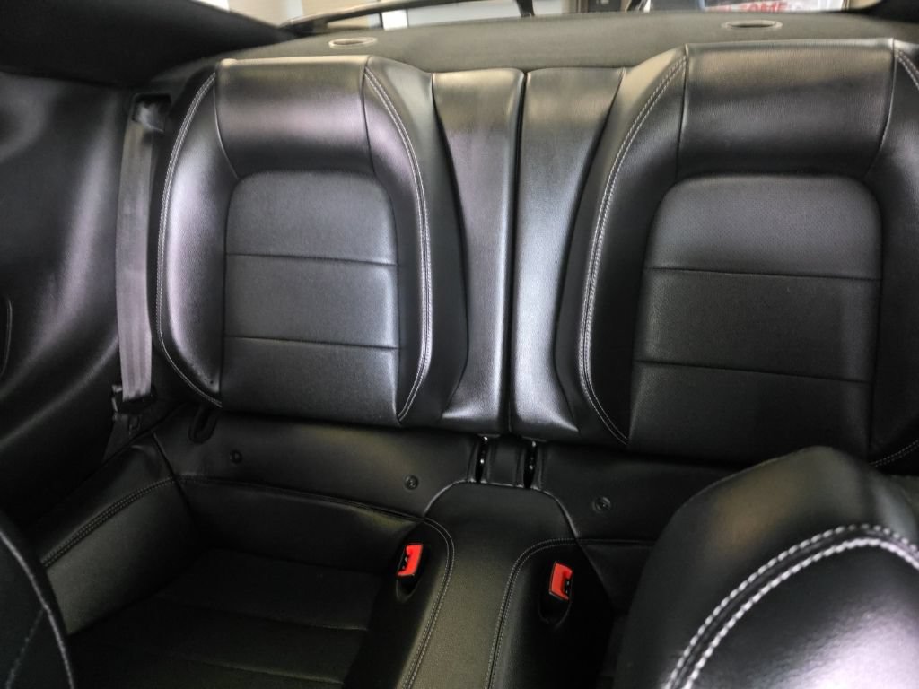 Used 2019 Ford Mustang GT Premium w/ GT Performance Package RWD image 18