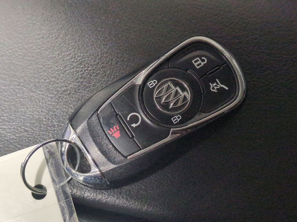 Used 2019 Buick Envision Essence image 39