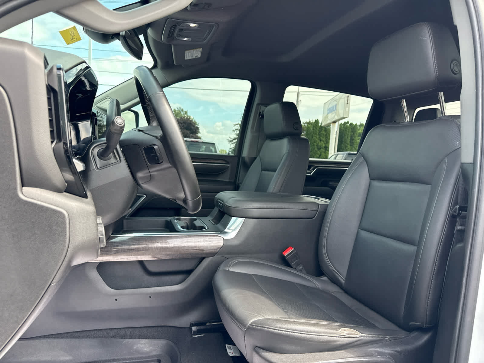 Certified 2025 Chevrolet Silverado 3500 LTZ w/ LTZ Convenience Package AWD/4WD image 11