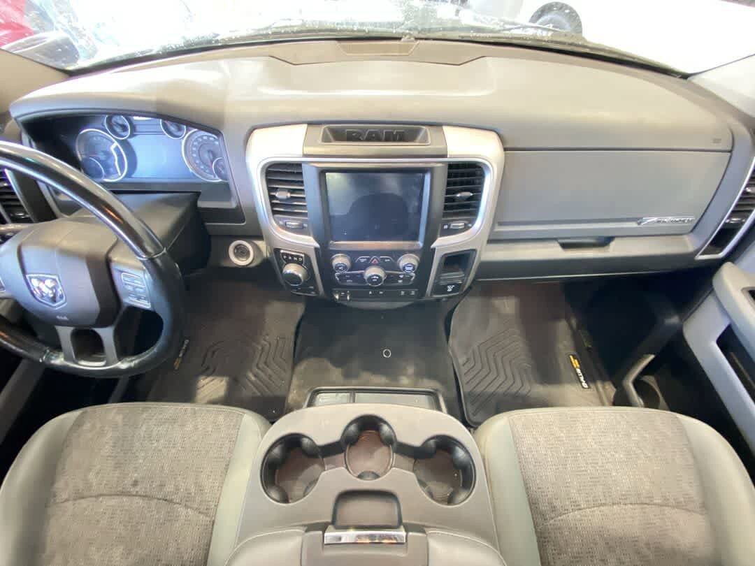 Used 2018 RAM 1500 Big Horn AWD/4WD image 23