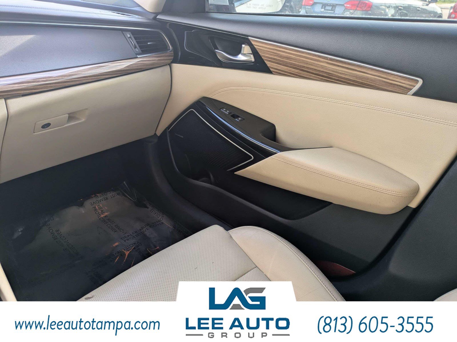 Used 2017 Kia Cadenza Premium w/ Luxury Package FWD image 15