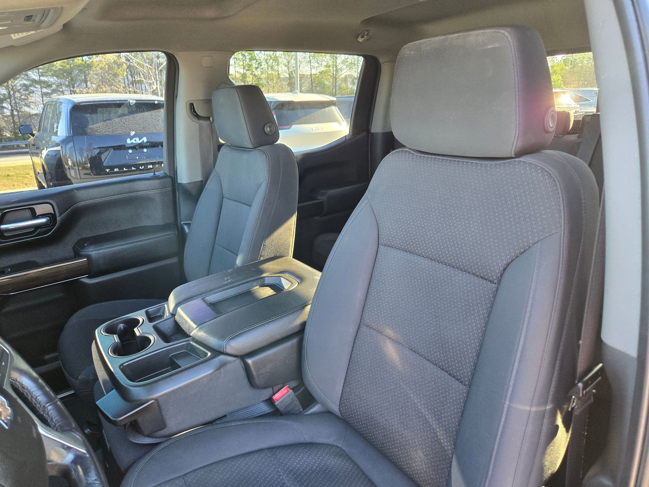 Used 2020 Chevrolet Silverado 1500 LT w/ All-Star Edition image 25