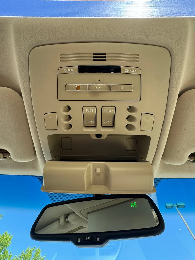 Used 2007 Lexus ES 350 w/ Ultra Luxury Pkg FWD image 17