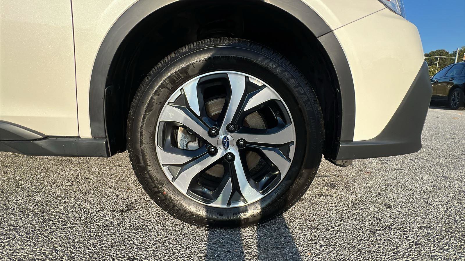 Used 2022 Subaru Outback Limited image 11