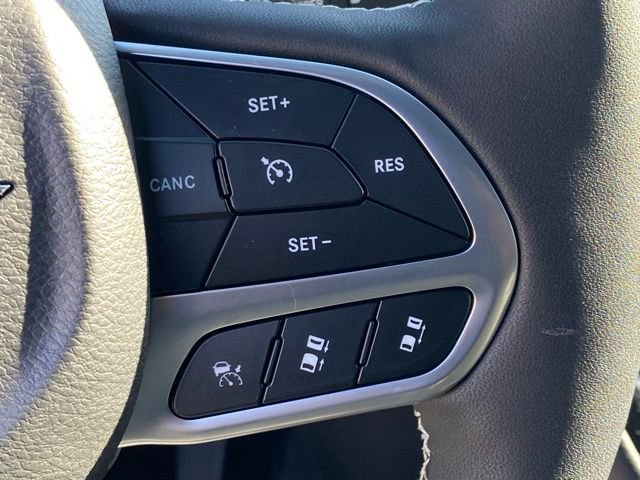 New 2026 Chrysler Voyager LX image 18