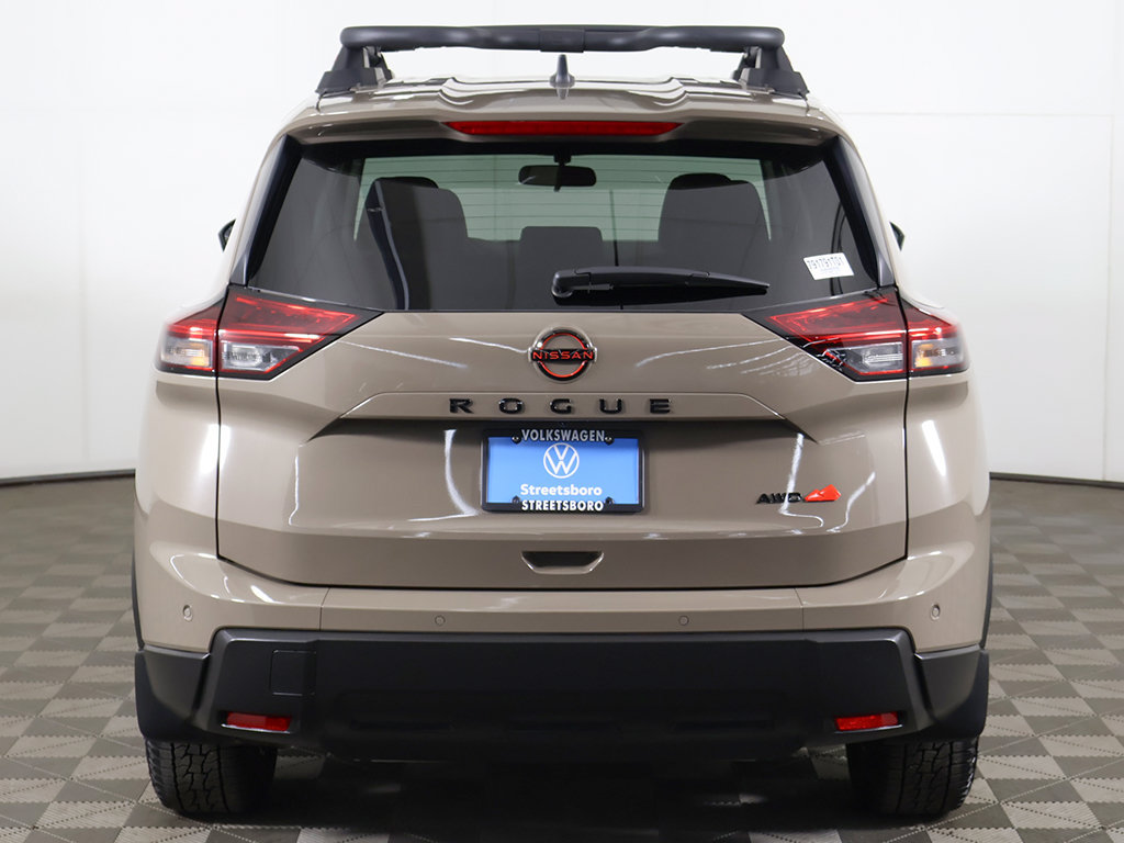 Used 2026 Nissan Rogue SV AWD/4WD image 11