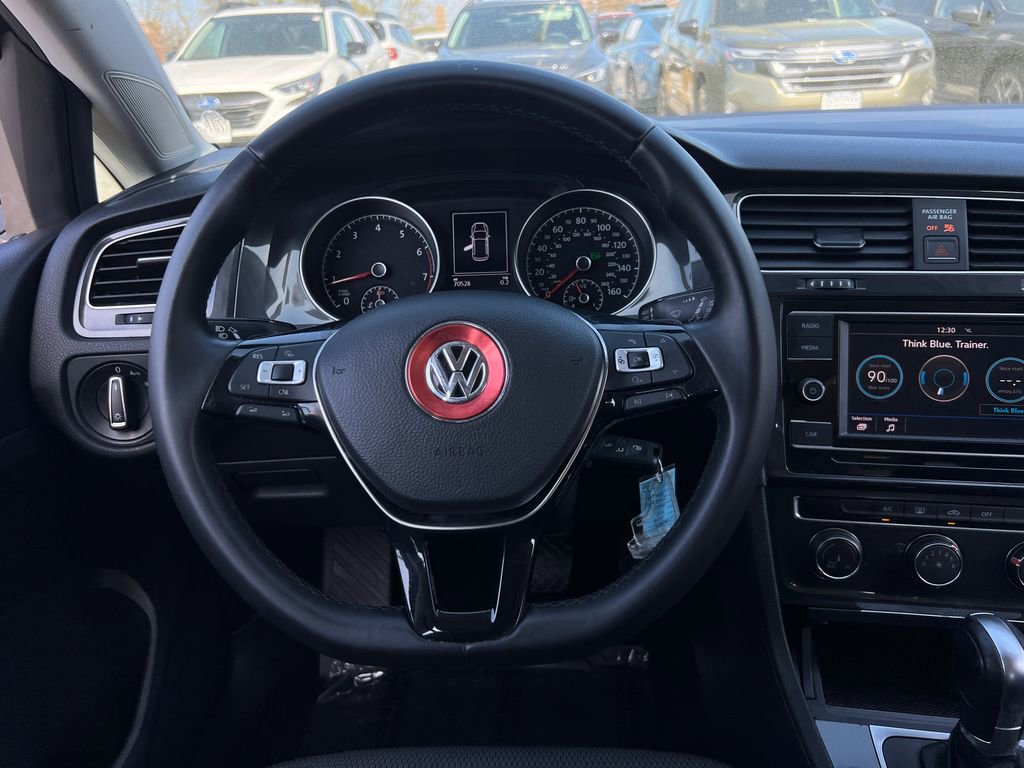 Used 2018 Volkswagen Golf SE FWD image 24