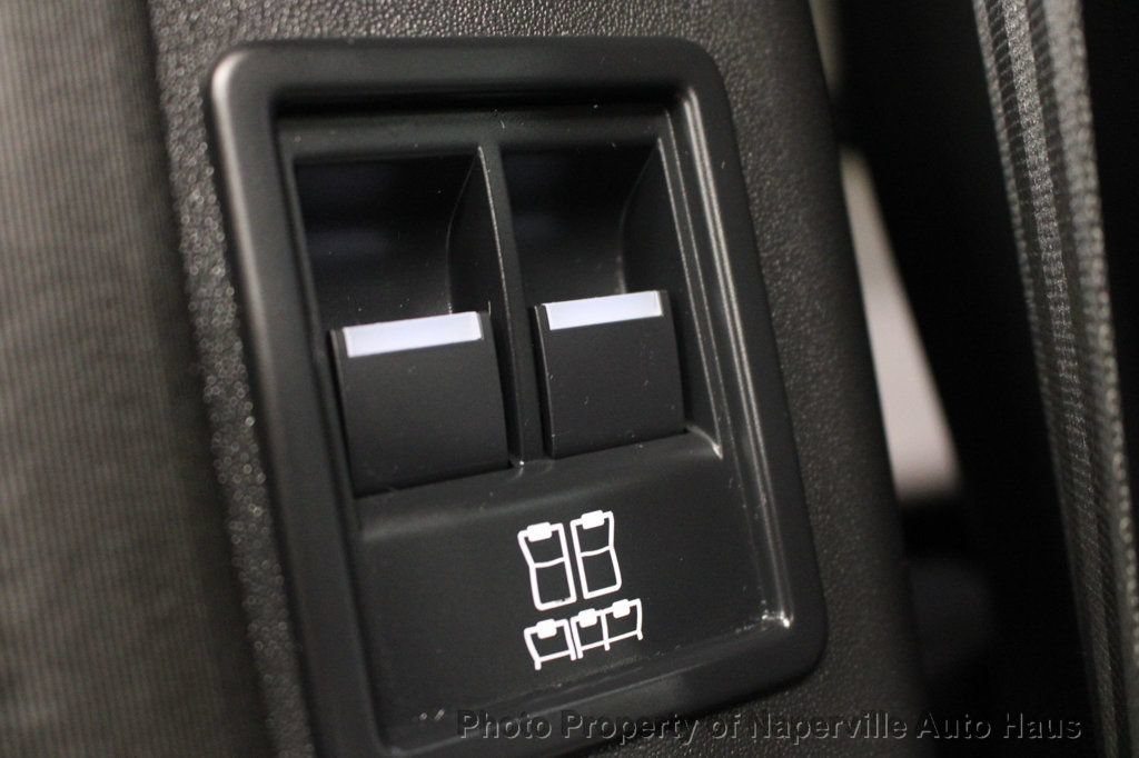Used 2022 Land Rover Discovery HSE R-Dynamic AWD/4WD image 49