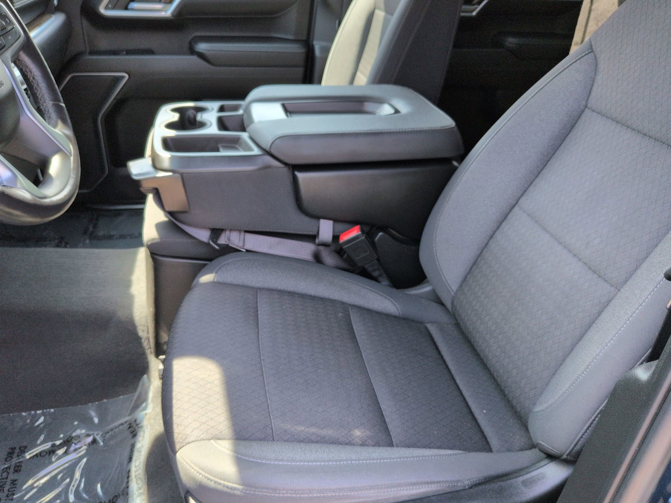 Used 2022 Chevrolet Silverado 1500 LT image 18