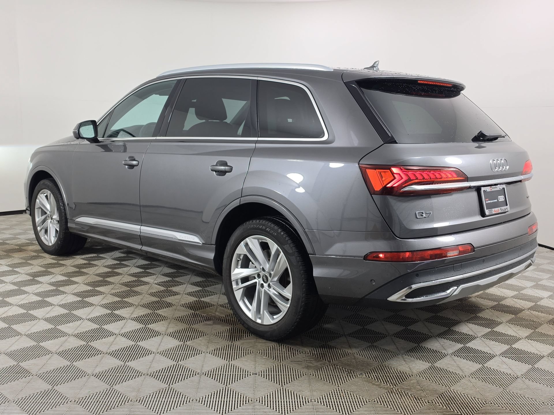 Certified 2023 Audi Q7 2.0T Premium Plus w/ Premium Plus Package AWD/4WD image 5
