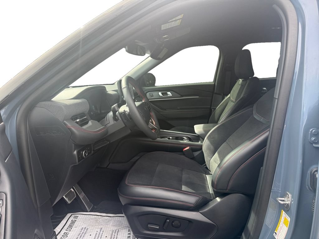 Used 2026 Ford Explorer ST AWD/4WD image 9