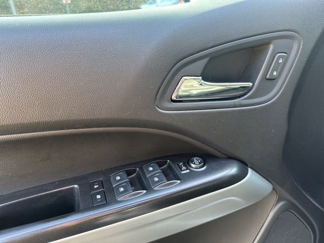 Used 2019 Chevrolet Colorado ZR2 image 12