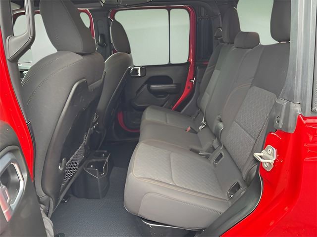 Used 2024 Jeep Gladiator Mojave w/ Technology Group image 12